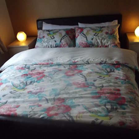 Broad Oaks B&B Solihull Extérieur photo