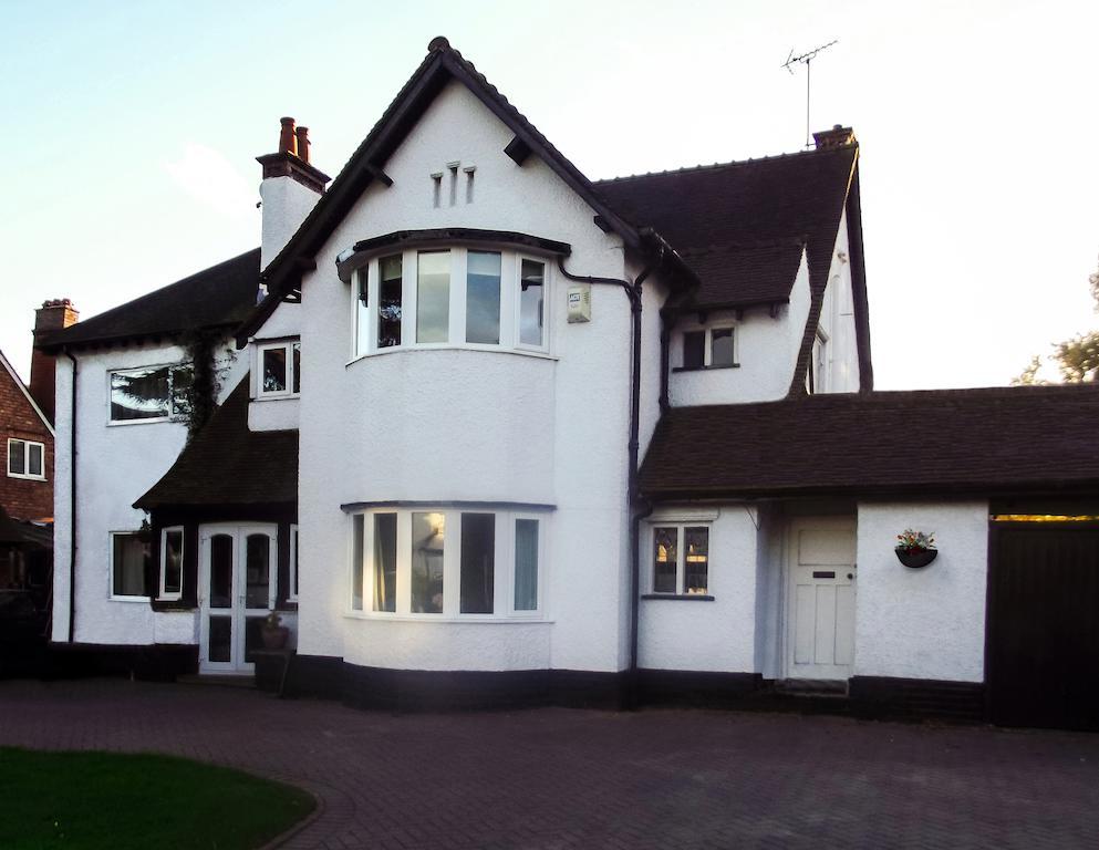 Broad Oaks B&B Solihull Extérieur photo