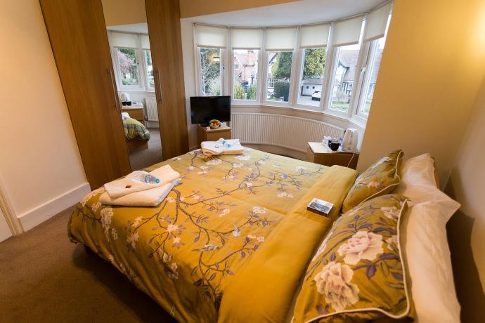 Broad Oaks B&B Solihull Extérieur photo